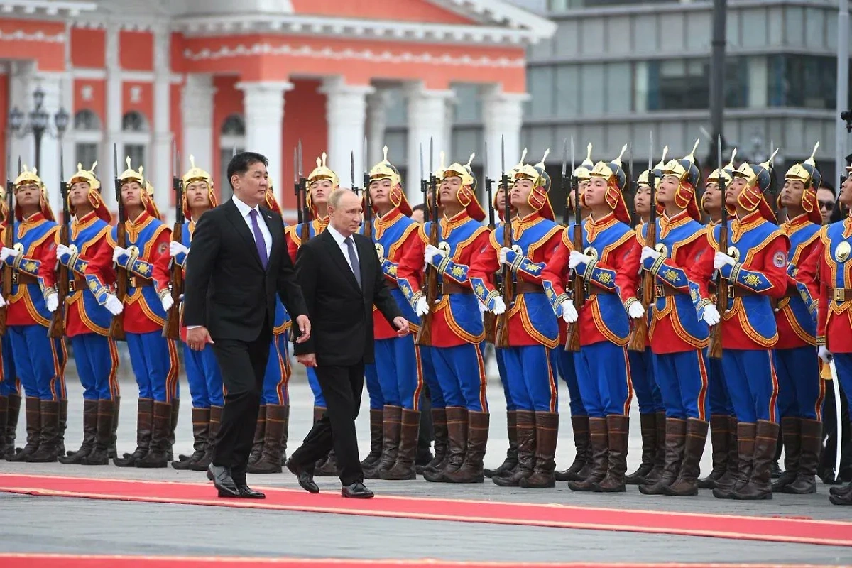 Владимир Путин во время визита в Монголию. Фото © Life.ru 