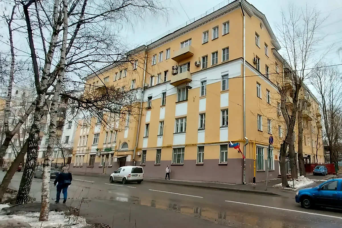 В Москве Евгения Лопарёва жила возле Белорусского вокзала. Фото © Авито