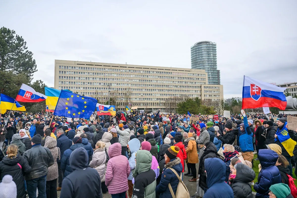 Кадр с акции протеста словацкой оппозиции в Братиславе. Фото © Рravda.sk / Yaroslav Nowak