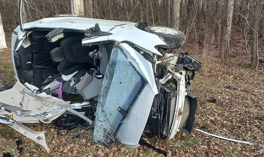 В аварии в Кабардино-Балкарии погибли пять человек. Обложка © Telegram / Госавтоинспекция КБР