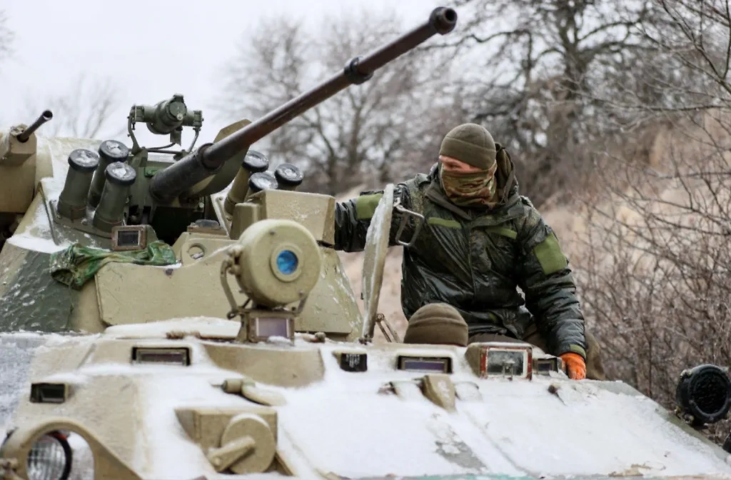 Российские военные продвигаются в зоне СВО. Обложка © TACC / Александр Река