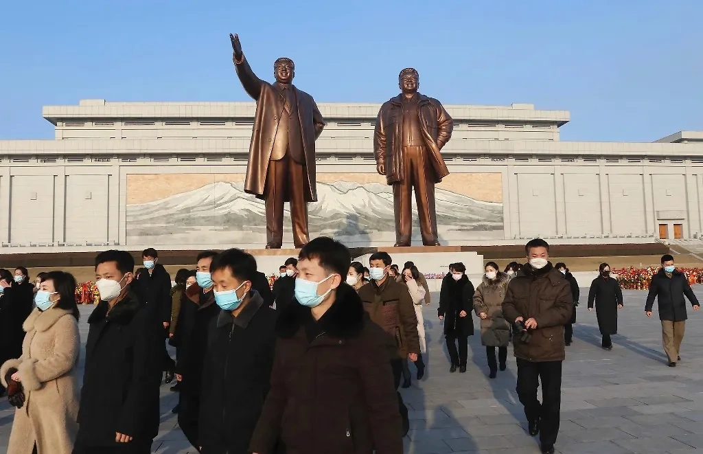 16 февраля в КНДР отмечается День сияющей звезды. Фото © ТАСС / AP / Cha Song Ho