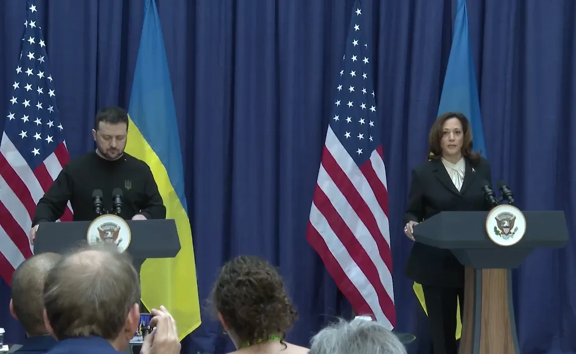 Вице-президент США Камала Харрис с Владимиром Зеленским. Обложка © Офис президента Украины