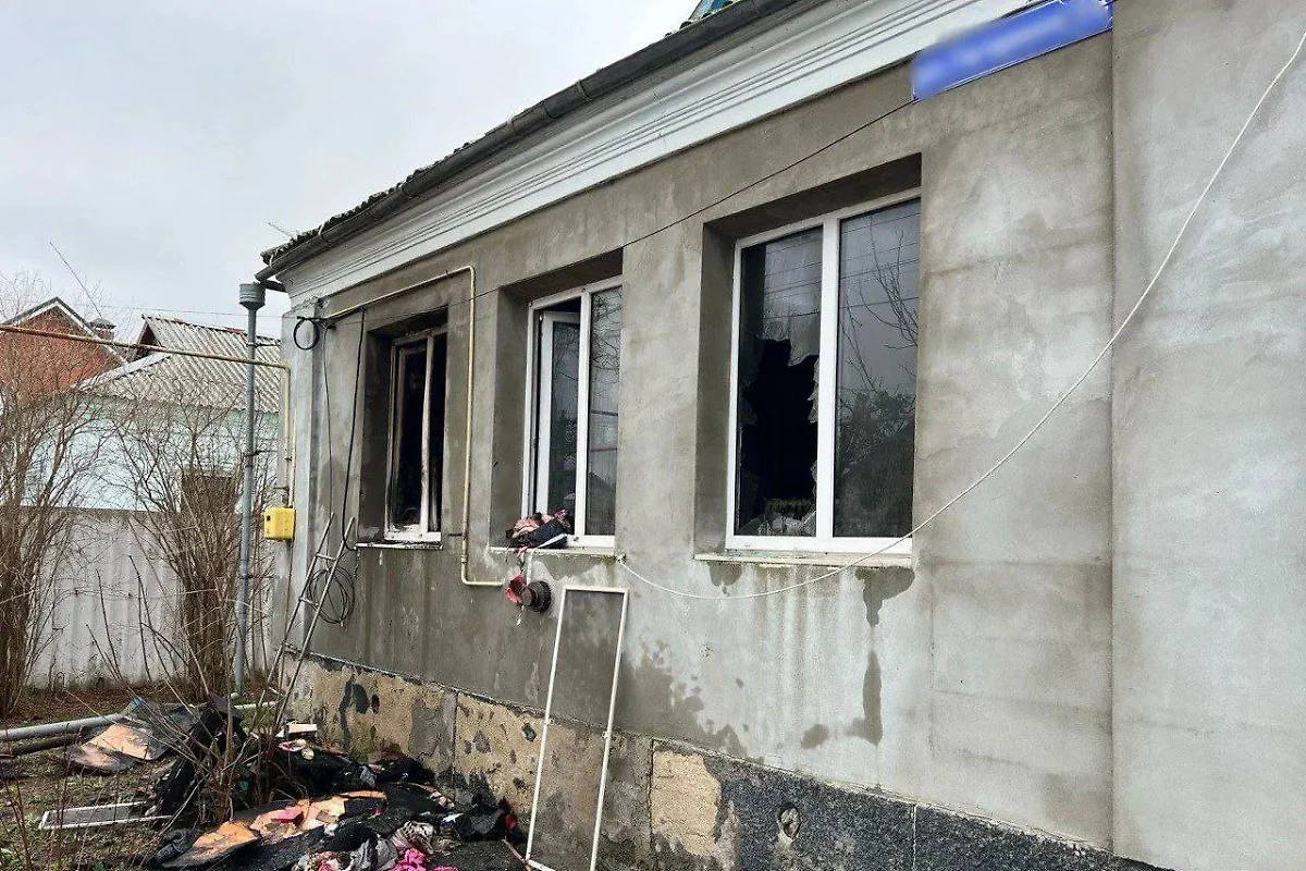Последствия пожара в посёлке Ленино. Обложка © T.me / Следком Крыма