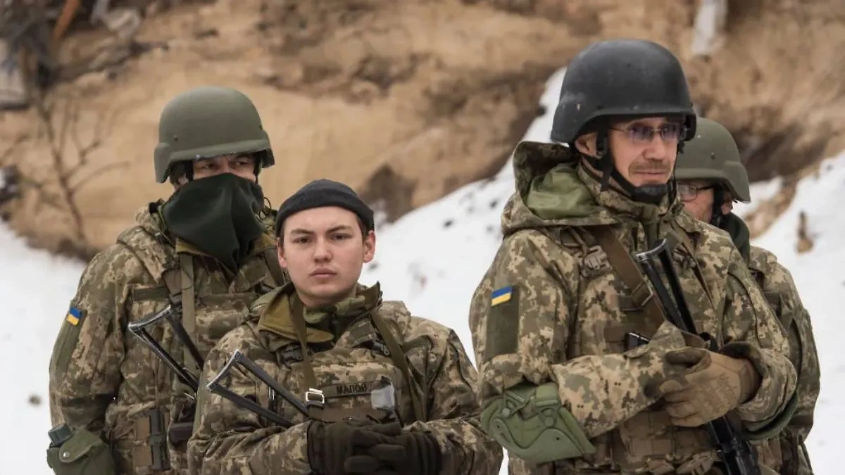 В ВСУ заметили, что приказы Зеленского и военных различаются. Обложка © Getty Images / Maxym Marusenko / NurPhoto