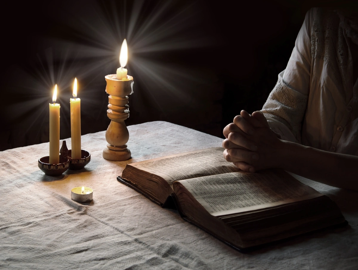 Тора — основная священная книга в иудаизме. Фото © Shutterstock 