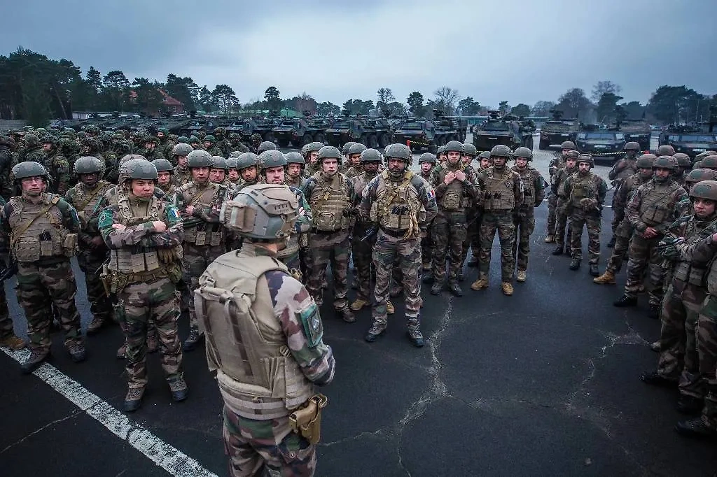 Военнослужащие ВС Франции. Обложка © X / Armée française – Opérations militaires