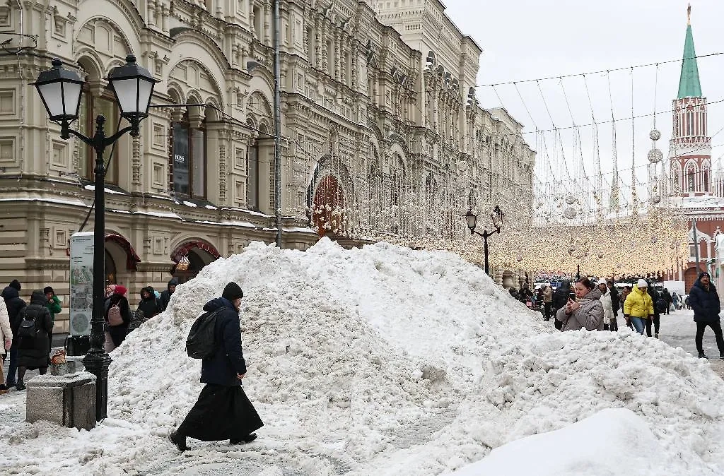Синоптик Вильфанд: В Москве 23 февраля ожидается очень мягкая погода. Обложка © ТАСС / Сергей Савостьянов