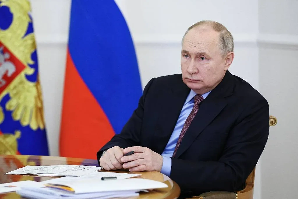 Владимир Путин. Обложка © ТАСС / Сергей Бобылев