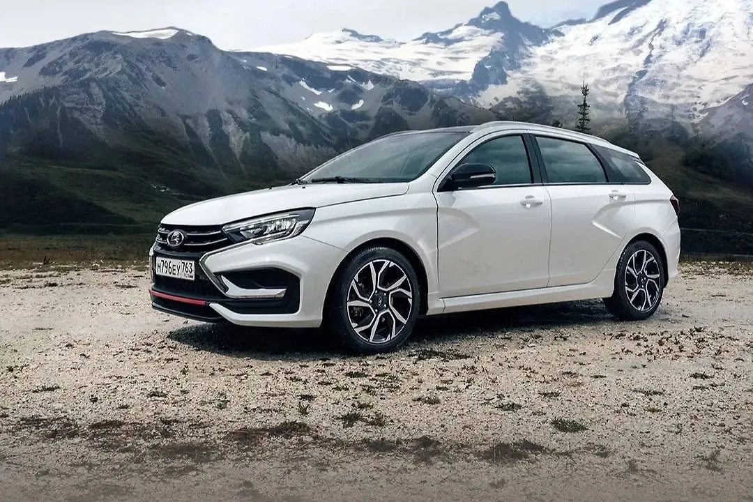 Lada Vesta SW Sportline. Обложка © VK / LADA