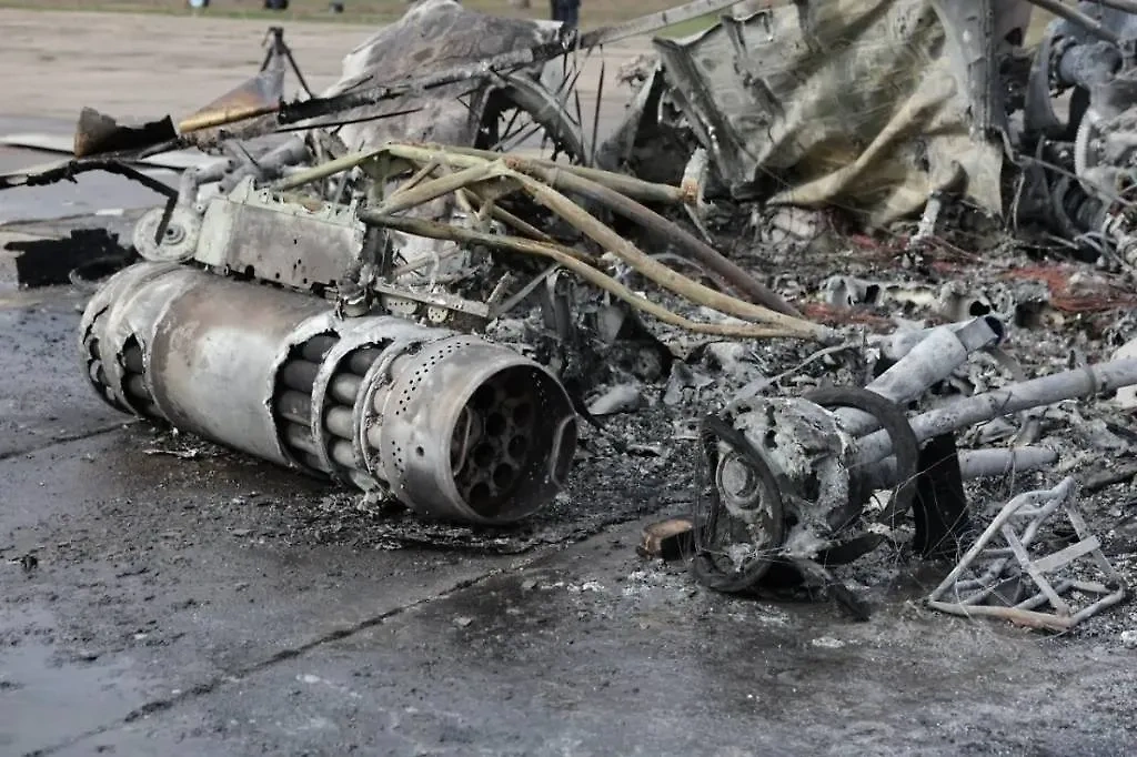 Последствия атаки БПЛА-камикадзе по в/ч в Тирасполе. Обложка © Telegram / Первый Приднестровский | ТВ ПМР
