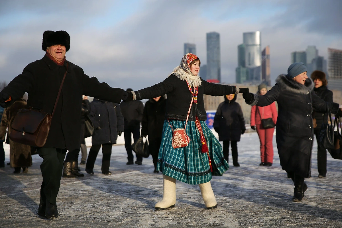 Какие праздники отмечаются 19 марта и как правильно водить "Константиновы круги". Фото © АГН "Москва" / Кирилл Зыков 