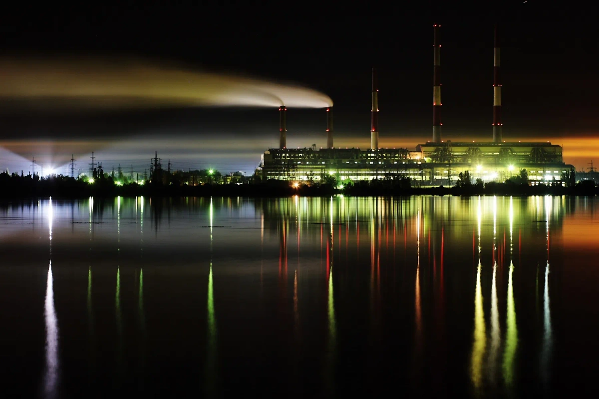 Змиёвская ТЭС. Фото © Wikipedia / Maksim Sidorov
