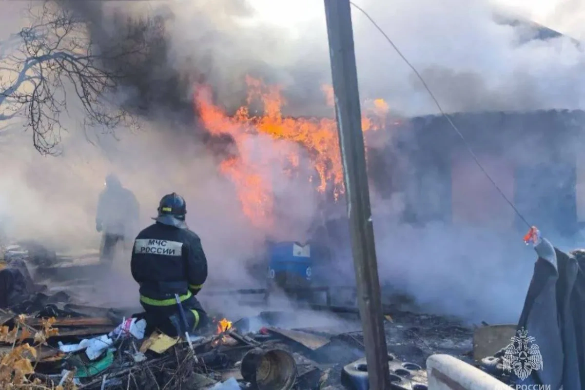 В Амурской области во время пожара погибли трое мужчин. Фото © МЧС Амурской области
