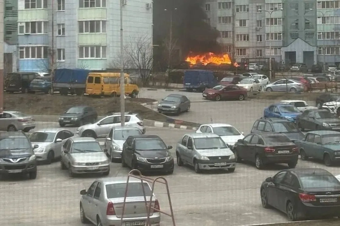 ВСУ нанесли удар по жилому району в Белгороде. Обложка © Telegram / Бел.Ру | Новости Белгорода