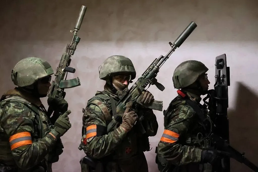Спецназ ФСБ на учениях. Обложка © ТАСС / Донат Сорокин