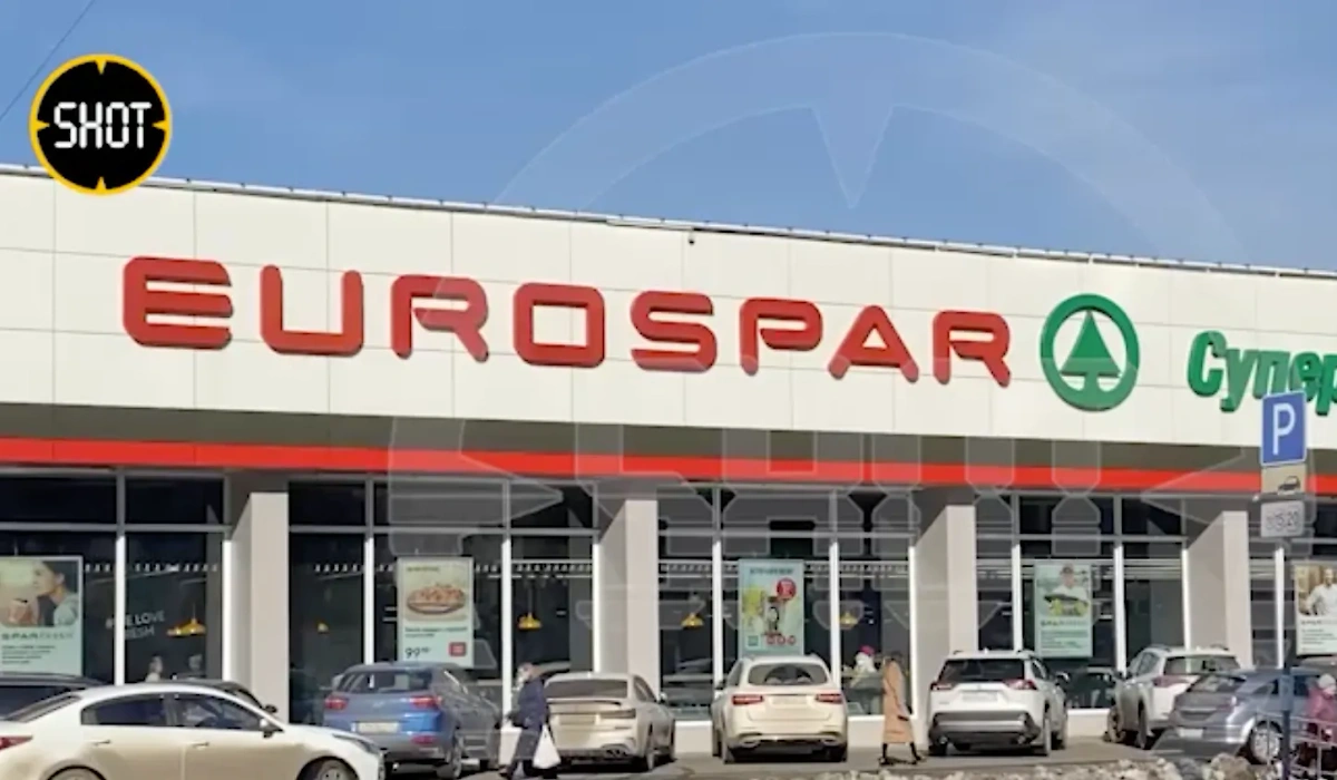 В здании Eurospar на Днепропетровской улице сделают швейный цех с осуждёнными. Видео © SHOT