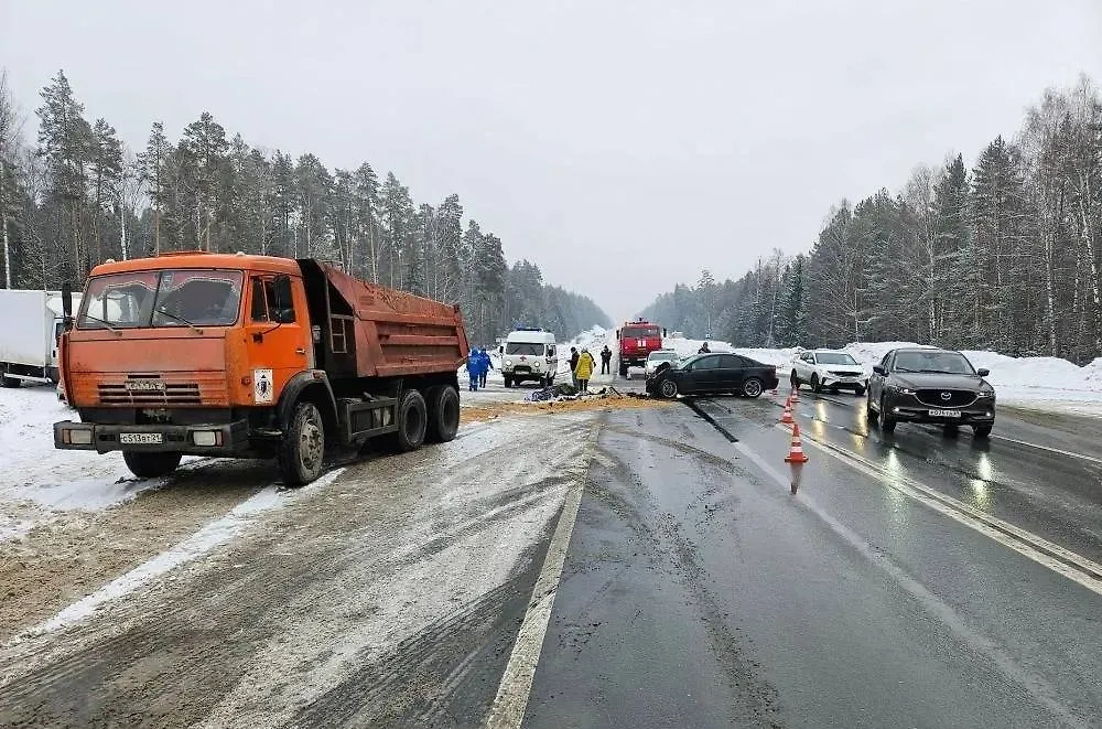 Место ДТП в Марий Эл, в котором погиб Никита Чернов. Фото © VK / УГИБДД МВД по Республике Марий Эл