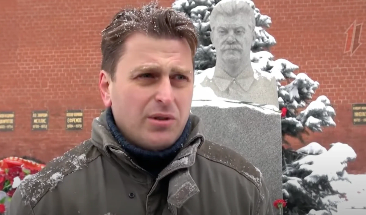 Судьба детей Сталина сложилась так, что род продолжился, а в семье стало на одного художника больше. Фото © Youtube / 8735678