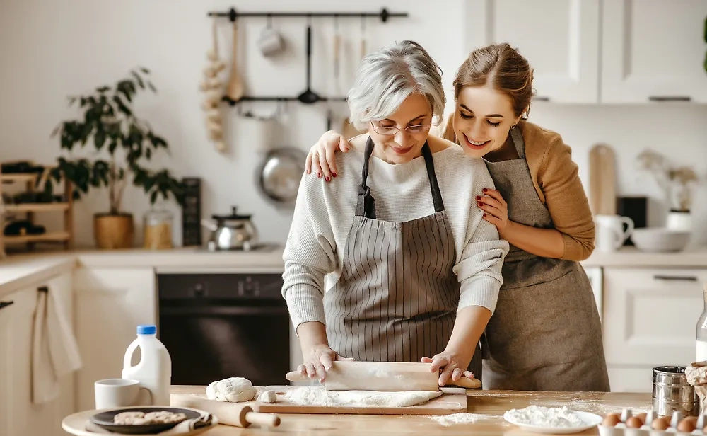 Преодолеваем разногласия: общение со свекровью и золовкой. Фото © Shutterstock / Evgeny Atamanenko