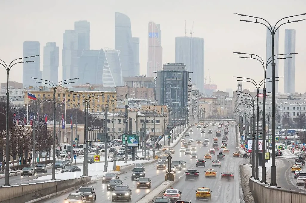 Погода в Москве. Обложка © ТАСС / Сергей Фадеичев