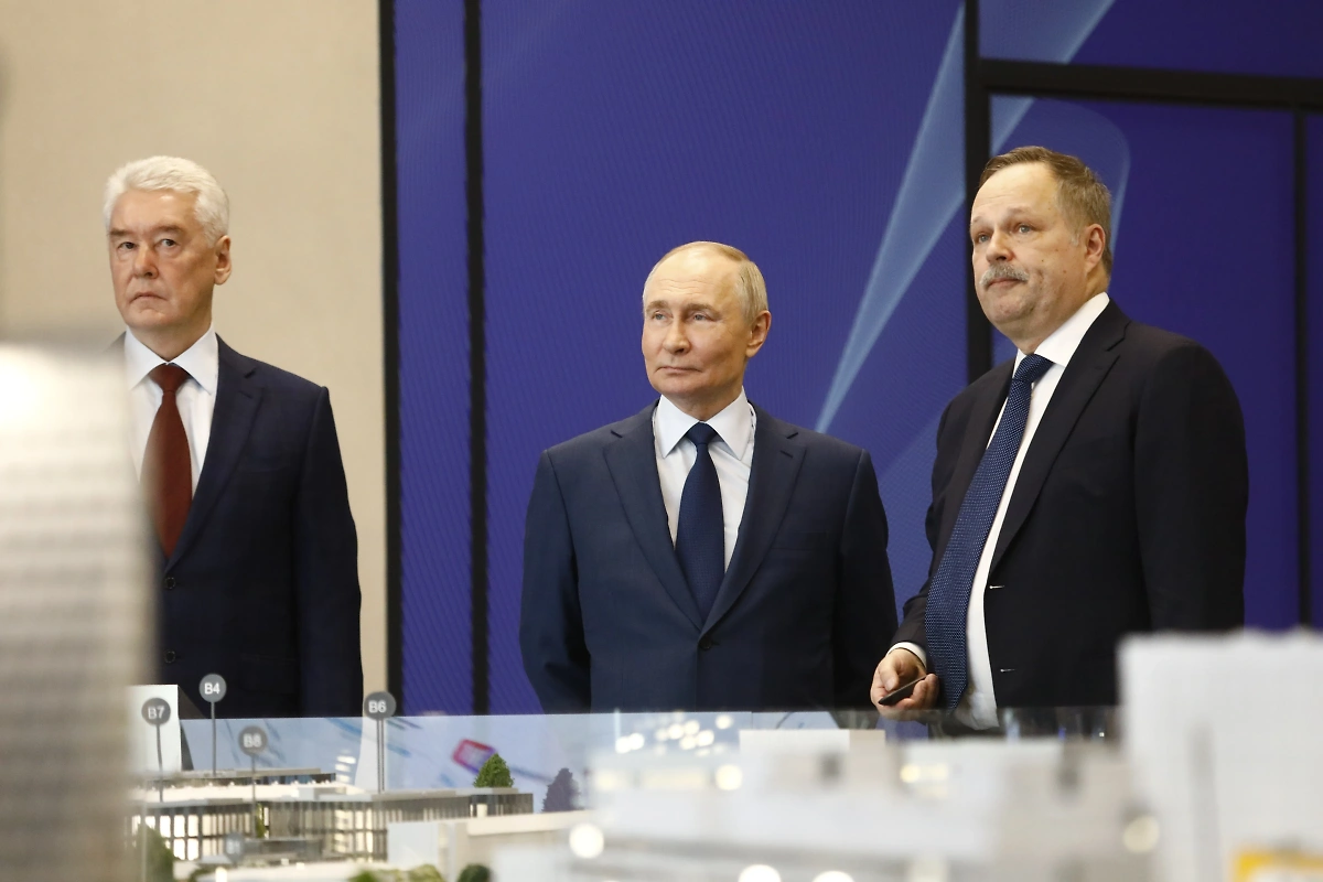 Владимир Путин. Обложка © Life.ru