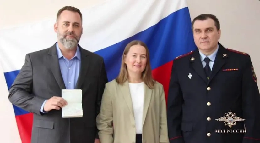 Михаэль Бауэр побывал в РФ более 30 раз. Обложка © Telegram / Ирина Волк