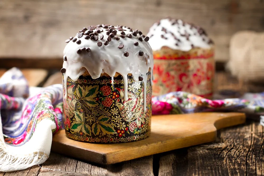 Праздничный кулич. Обложка © Shutterstock / FOTODOM / Marina Onokhina