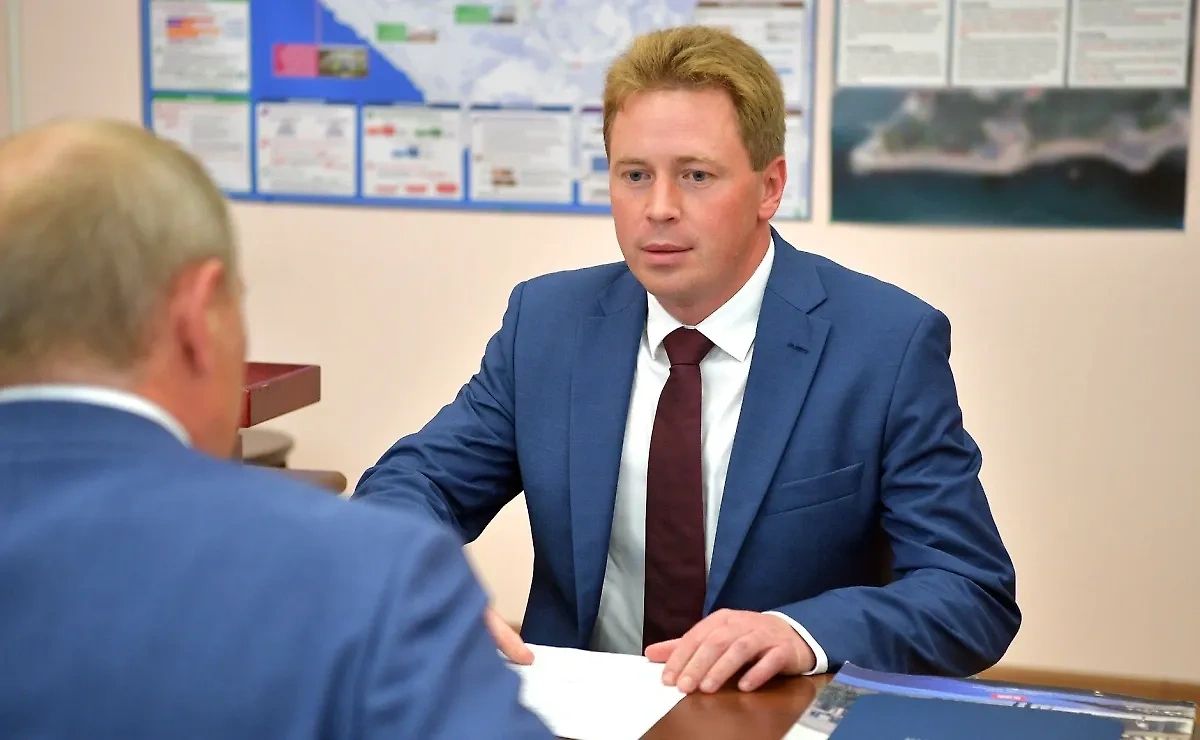 Бывший губернатор Севастополя Дмитрий Овсянников. Обложка © kremlin.ru
