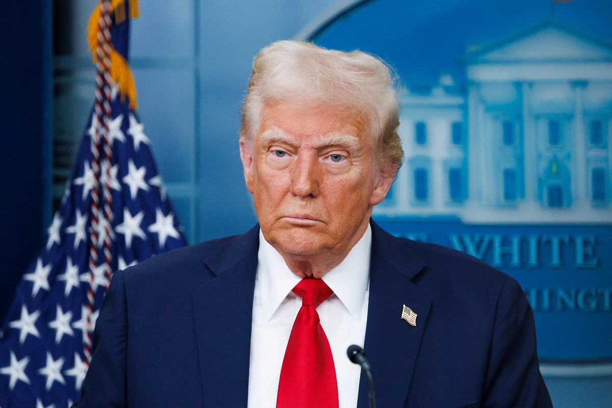 Дональд Трамп. Обложка © Shutterstock / FOTODOM / Joshua Sukoff