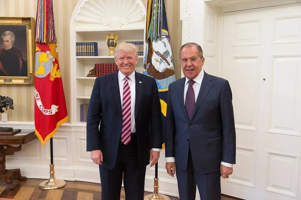 Президент США Дональд Трамп и глава МИД РФ Сергей Лавров. Обложка © ТАСС / Zuma
