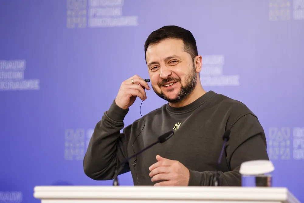 Обложка © Shutterstock / FOTODOM / Dmytro Larin