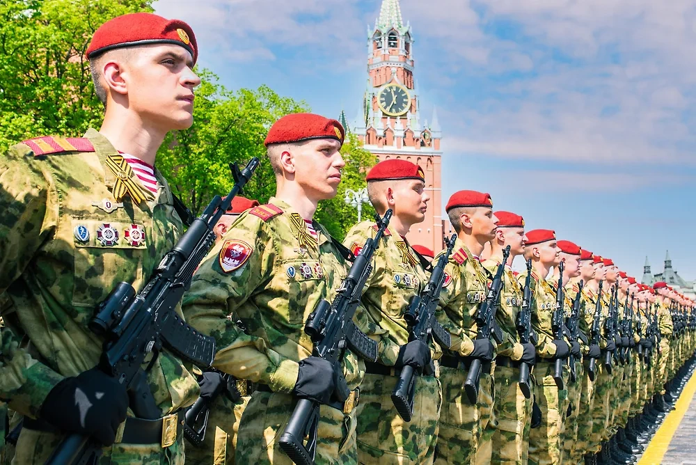 Обложка © Shutterstock /FOTODOM / Anton Brehov