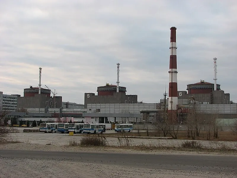 Запорожская атомная электростанция, 2011 год. Фото © Wikipedia / Maxim Gavrilyuk