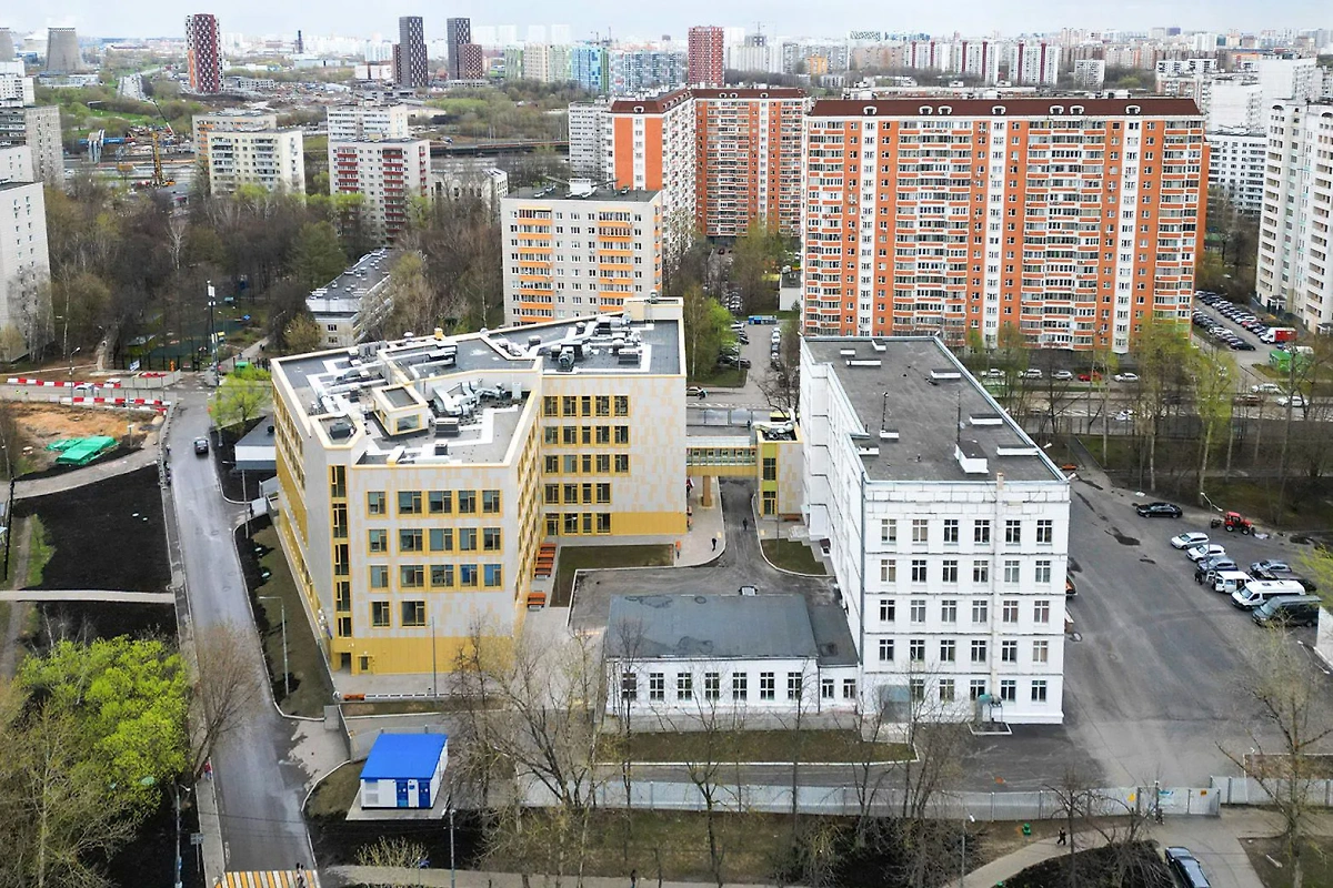 В Москве строят школы по новому стандарту. Обложка © Пресс-служба мэра и Правительства Москвы / В. Новикова