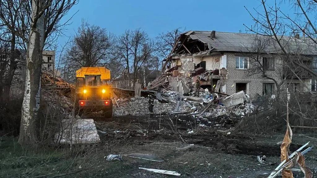 Разрушенный дом. Обложка © Telegram / Евгений Балицкий