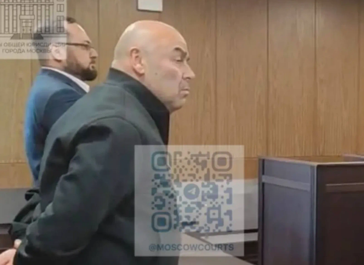 Михаил Хубутия в суде. Обложка © Пресс-служба судов общей юрисдикции Москвы