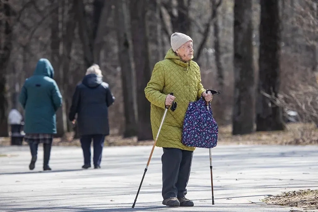 Пожилая женщина. Обложка © Life.ru