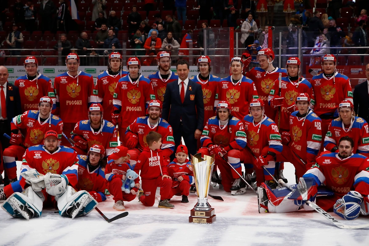 Обложка © Shutterstock / FOTODOM / Maksim Konstantinov