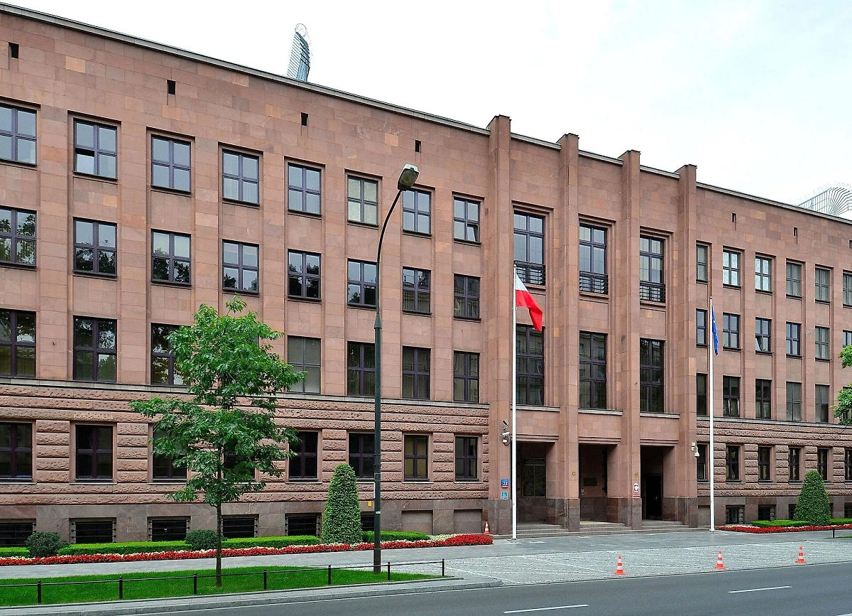   Обложка © Wikipedia / Adrian Grycuk