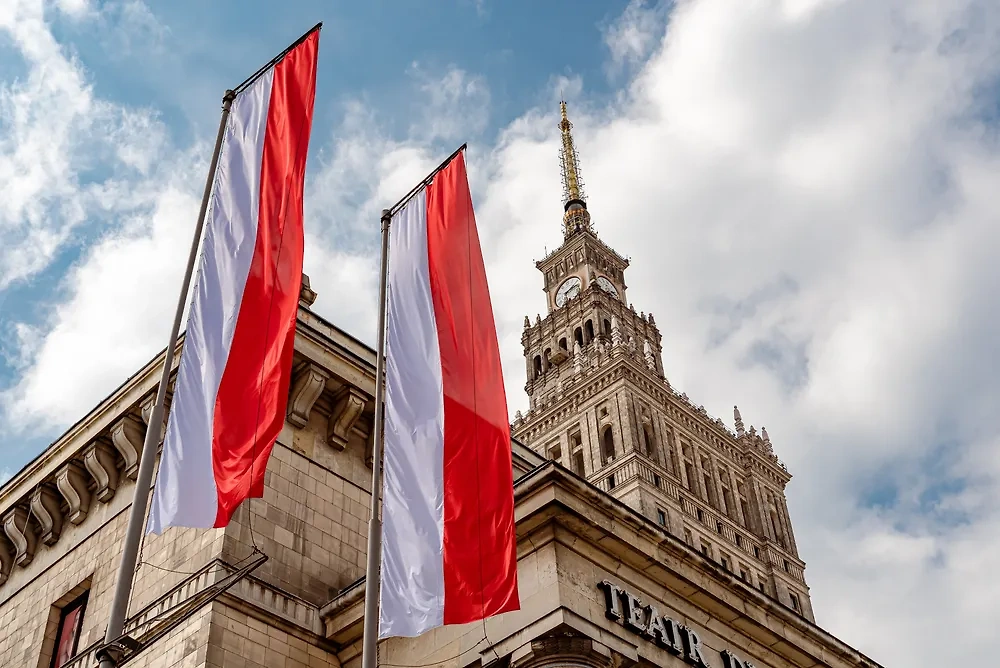 Польша. Обложка © Shutterstock / FOTODOM / Damian Lugowski