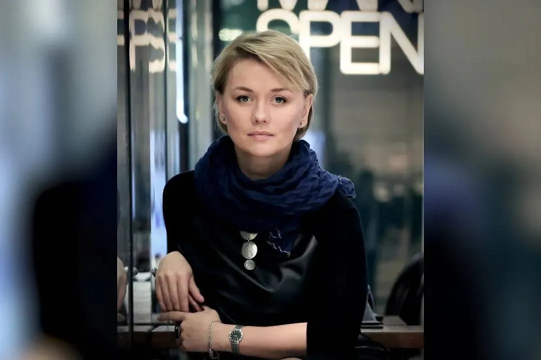 Актриса Марина Денисова. Обложка  ©  kino-teatr.ru
