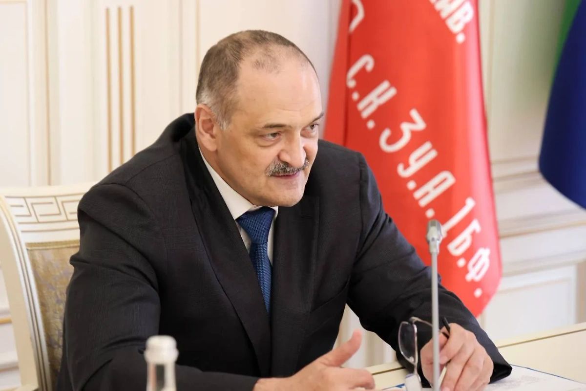 Сергей Меликов. Обложка © Telegram / Администрация Главы РД