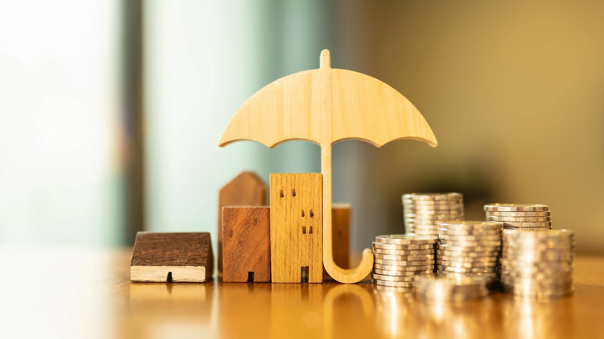 Обложка © Shutterstock / FOTODOM / sommart sombutwanitkul