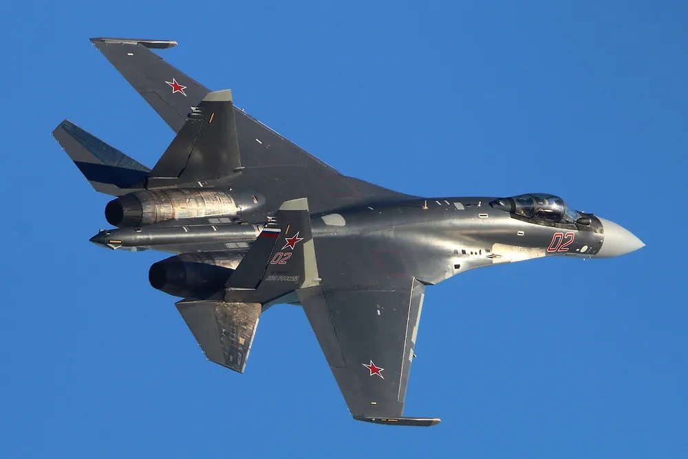 Су-35С. Обложка © Shutterstock / FOTODOM / Fasttailwind