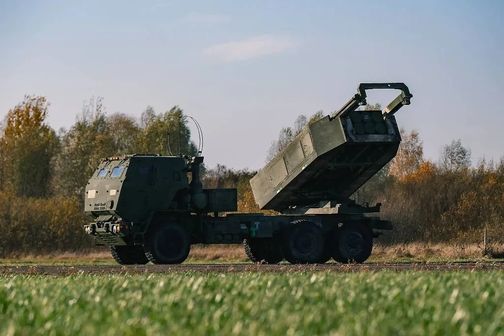 HIMARS. Фото © Shutterstock / FOTODOM / Karlis Dambrans