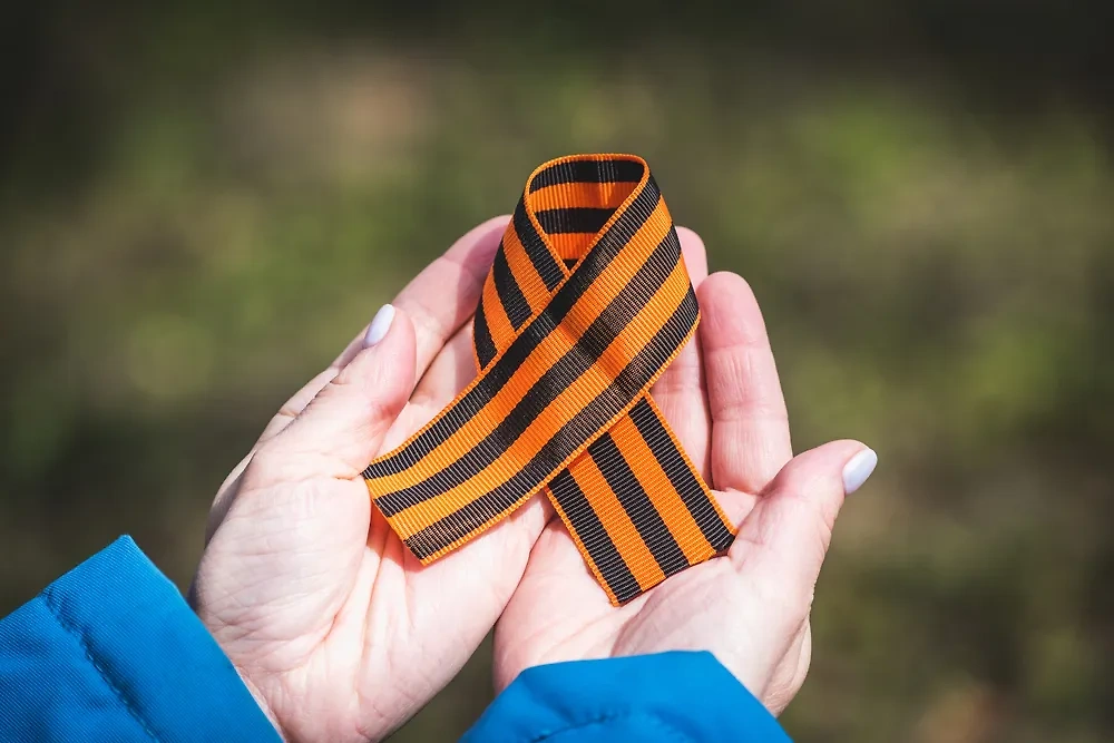Обложка © Shutterstock / FOTODOM / Tagwaran