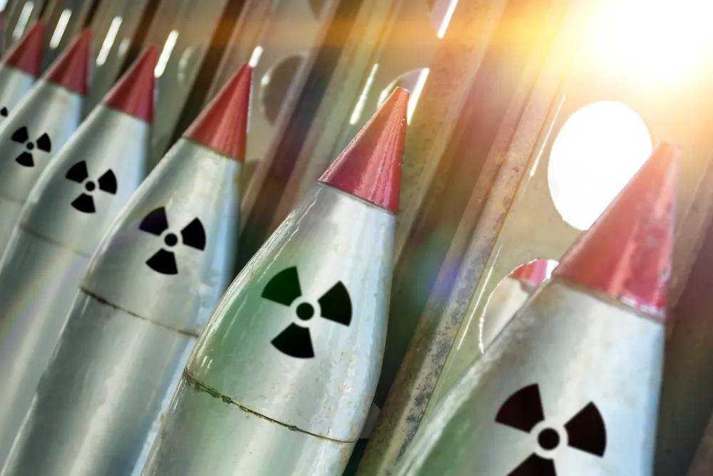 США запускают производство новой термоядерной бомбы. Обложка © Shutterstock / FOTODOM / GAS-photo