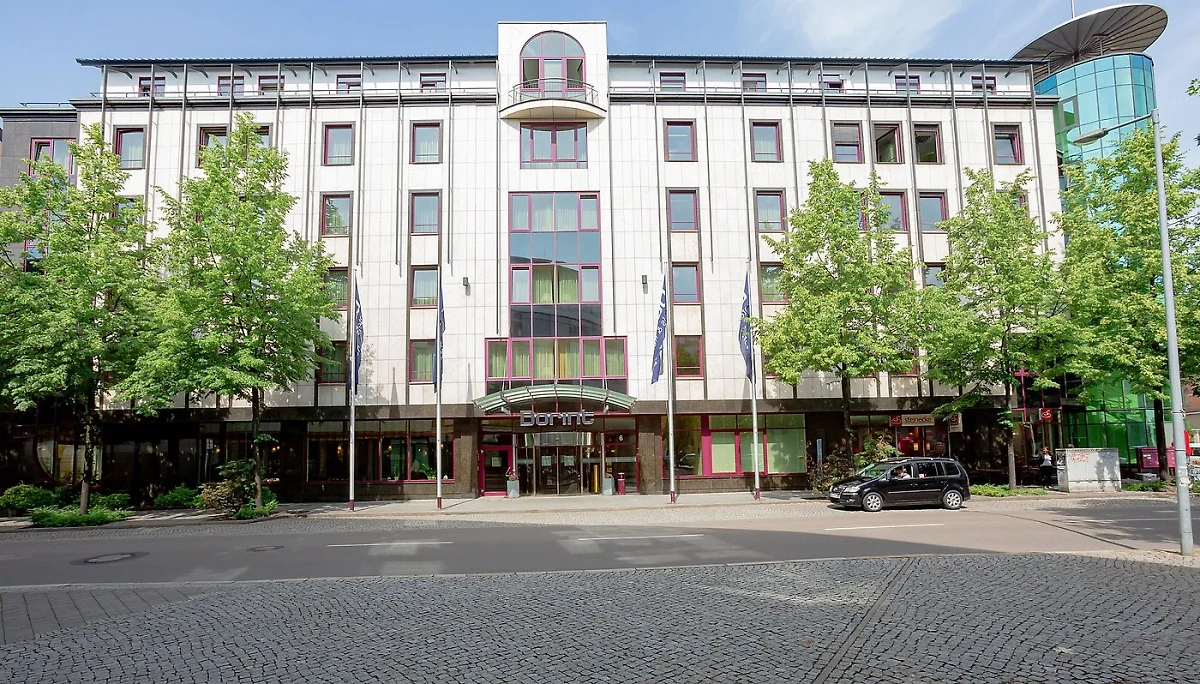 Отель Dorint, в котором жили украинские гимнасты. Обложка © tripadvisor.ru
