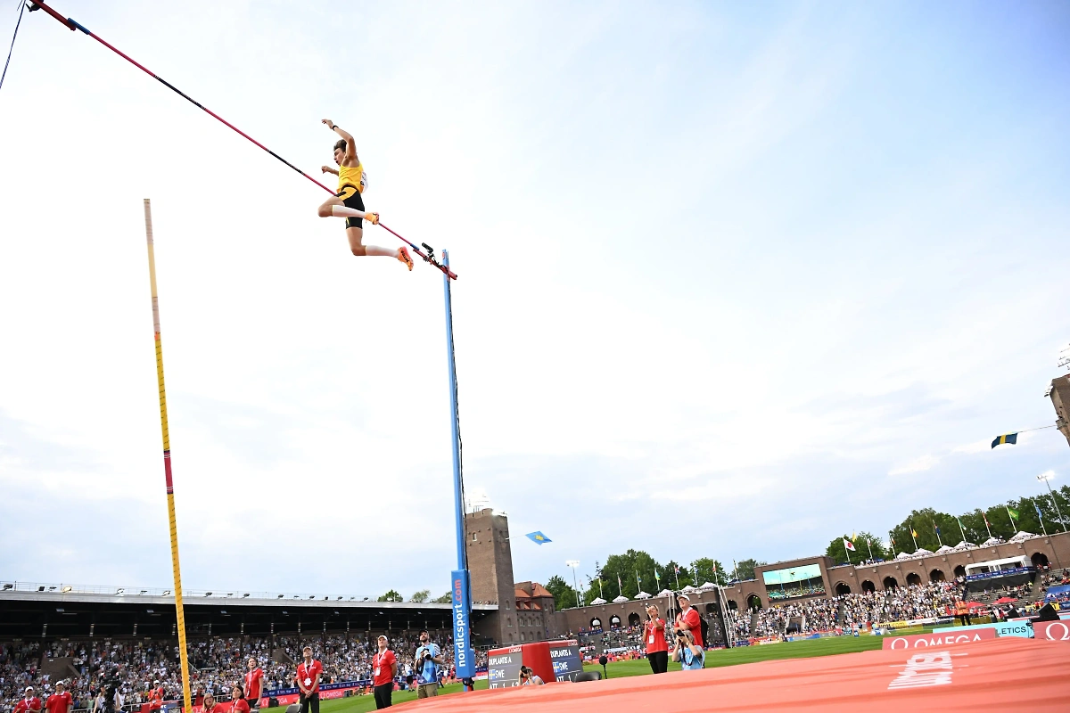 Арман Дюплантис в 12-й раз обновил мировой рекорд. Обложка © X Wanda Diamond League / Thomas Windestam / Chiara Montesano